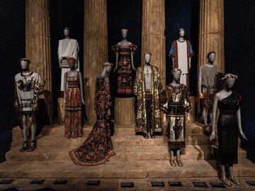 Mode Ausstellung Dolce & Gabbana | © Getty Images/Emanuele Cremaschi