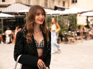 Lily Collins in Emily in Paris | © Netflix
