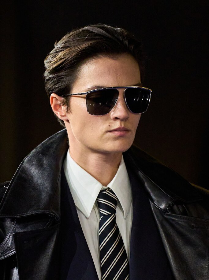 Pilotenbrille auf dem Laufsteg von Saint Laurent | © Launchmetrics/Spotlight