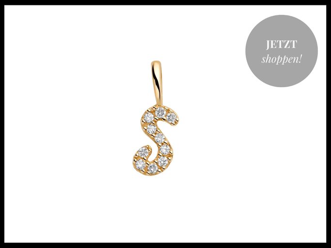 Letter Charm mit dem Buchstaben "s" | © Akind