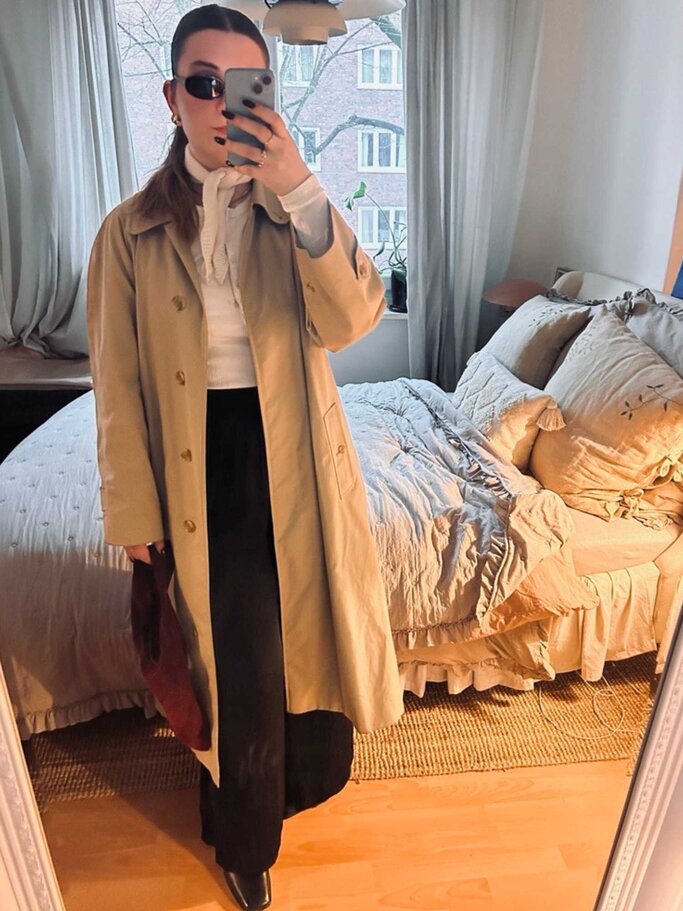 Outfitbild um einen Trenchcoat | © myself.de Redaktion