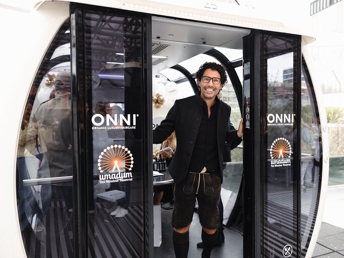 Boris Entrup in Gondel von ONNI | © Jelena Bogicevic (Helen deine Fotografin) 