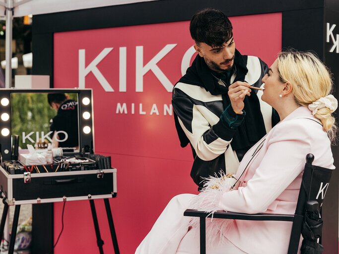 Make-up von KIKO Milano auf dem Vorplatz | © Jelena Bogicevic (Helen deine Fotografin) 