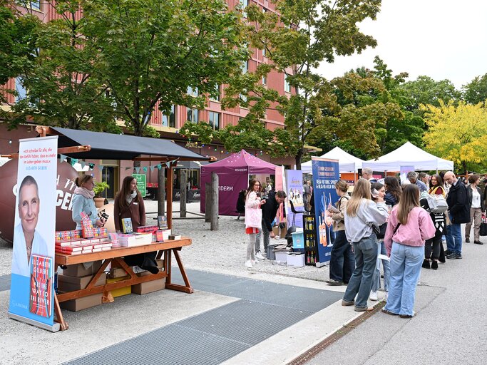 Vorplatz | © Hannes Magerstädt / Getty Images for myself