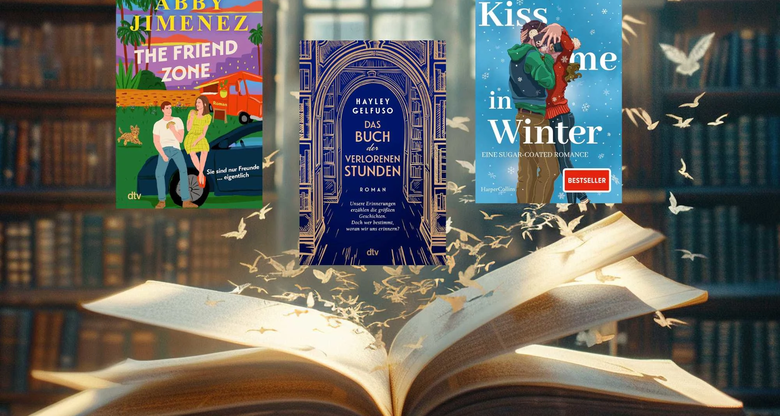 Aufgeschlagenes magisches Buch, im Hintergrund Bücherregale zu sehen.  | © AdobeStock/Ika Puput/Canva/Mit KI generiert