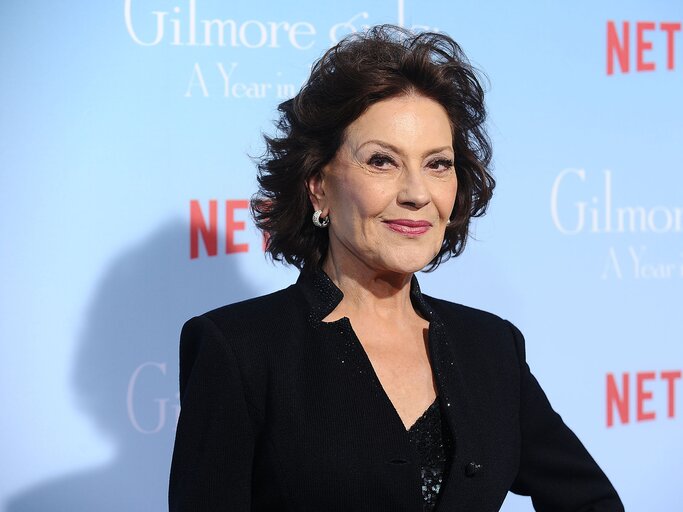 Kelly Bishop auf der Premiere von "Gilmore Girls: A Year In The Life" | © GettyImages/Jason LaVeris