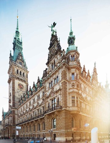 Hamburg Rathaus | © Getty Images/Jan-Otto