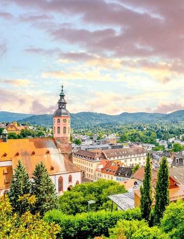 Blick über Baden-Baden | © Adobe Stock/Sina Ettmer