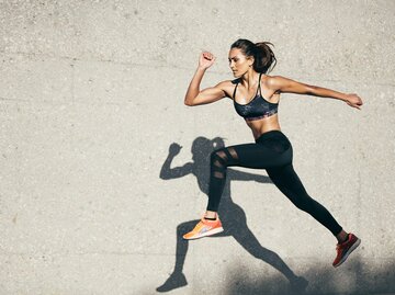 Frau macht Sport | © Getty Images/ jacoblund