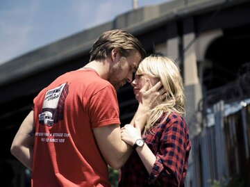 Szene aus dem Film Blue Valentine mit Michelle Williams und Ryan Gosling | © IMAGO / EntertainmentPictures