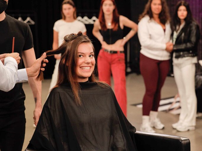 Selma beim GNTM-Umstyling 2023 | © ProSieben/Richard Hübner