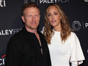Kevin McKidd und Kim Raver PaleyFest LA 2023 | © GettyImages/David Livingston / Kontributor