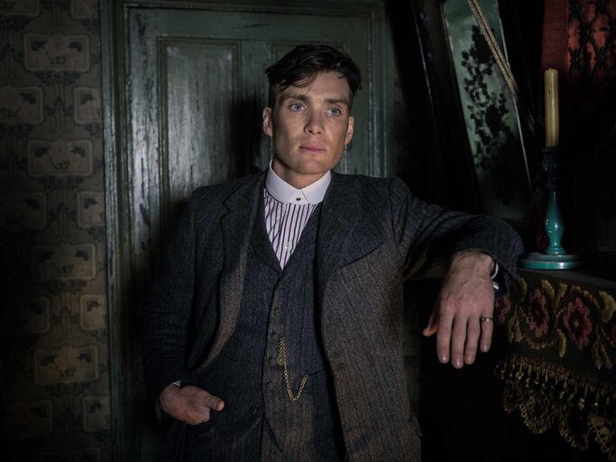 Cillian Murphy als Tommy Shelby in Peaky Blinders | © IMAGO / Everett Collection