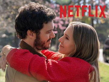 Adam Brody und Kristen Bell in Nobody Wants This auf Netflix | © SAEED ADYANI/NETFLIX