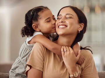 Mutter mit keiner Tochter | © Getty Images/PeopleImages