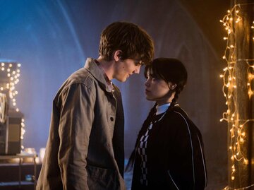 Wednesday Addams und Tyler | © VLAD CIOPLEA/NETFLIX