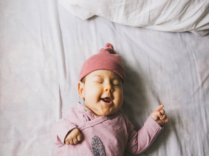 Neugeborenes Baby-Mädchen | © Getty Images/Tuan Tran