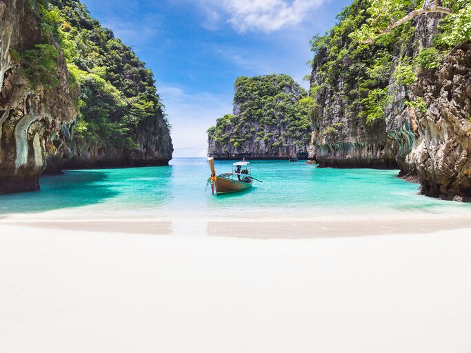 Strand in Thailand | © GettyImages/Gam1983