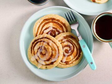 Zimtschnecken Pancakes | © Getty Images/manyakotic
