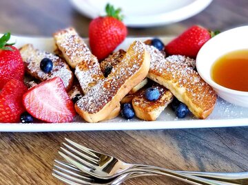 French Toast Sticks | © Getty Images/Vicky Hadley