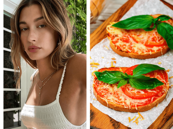 Auf TikTok hat Hailey Bieber ihr Pizza-Toast-Rezept geteilt. | © shutterstock / Viktory Panchenko / Instagram @haileybieber