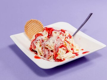 Spaghetti-Eis | © Getty Images/JustAsLive