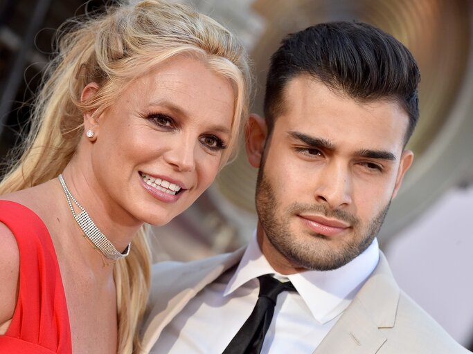 Britney Spears und Sam Asghari bei einer Premiere | © GettyImages/Axelle/Bauer-Griffin / Kontributor