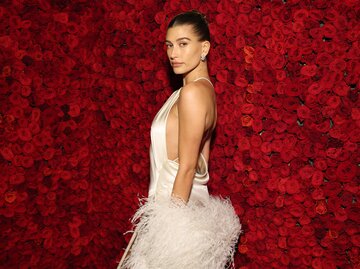 Hailey Bieber Met Gala | © Getty Images/Cindy Ord/MG22 