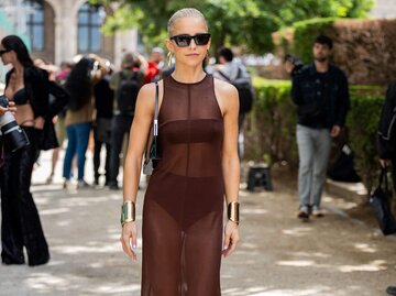 Caro Daur bei Pariser Fashion Week | © Getty Images/Christian Vierig