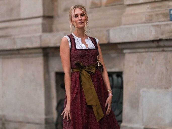 Carolin Niemczyk im Dirndl | © Getty Images/Jeremy Moeller 