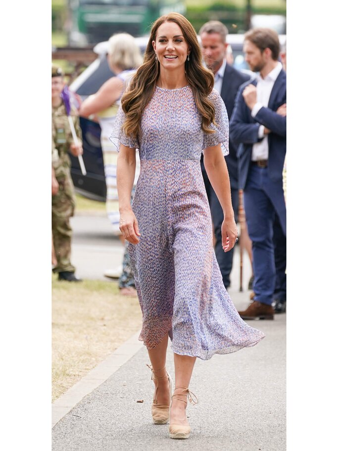 Herzogin Kate in Midikleid | © Getty Images/WPA Pool / Auswahl