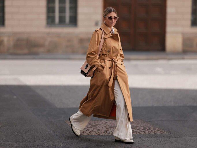 Streetstyle Mantel | © Getty Images/Jeremy Moeller 