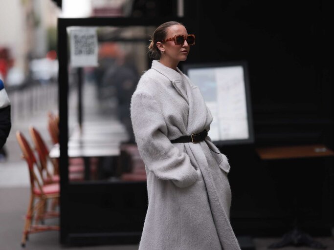 Streetstyle oversized Mantel | © Getty Images/Jeremy Moeller