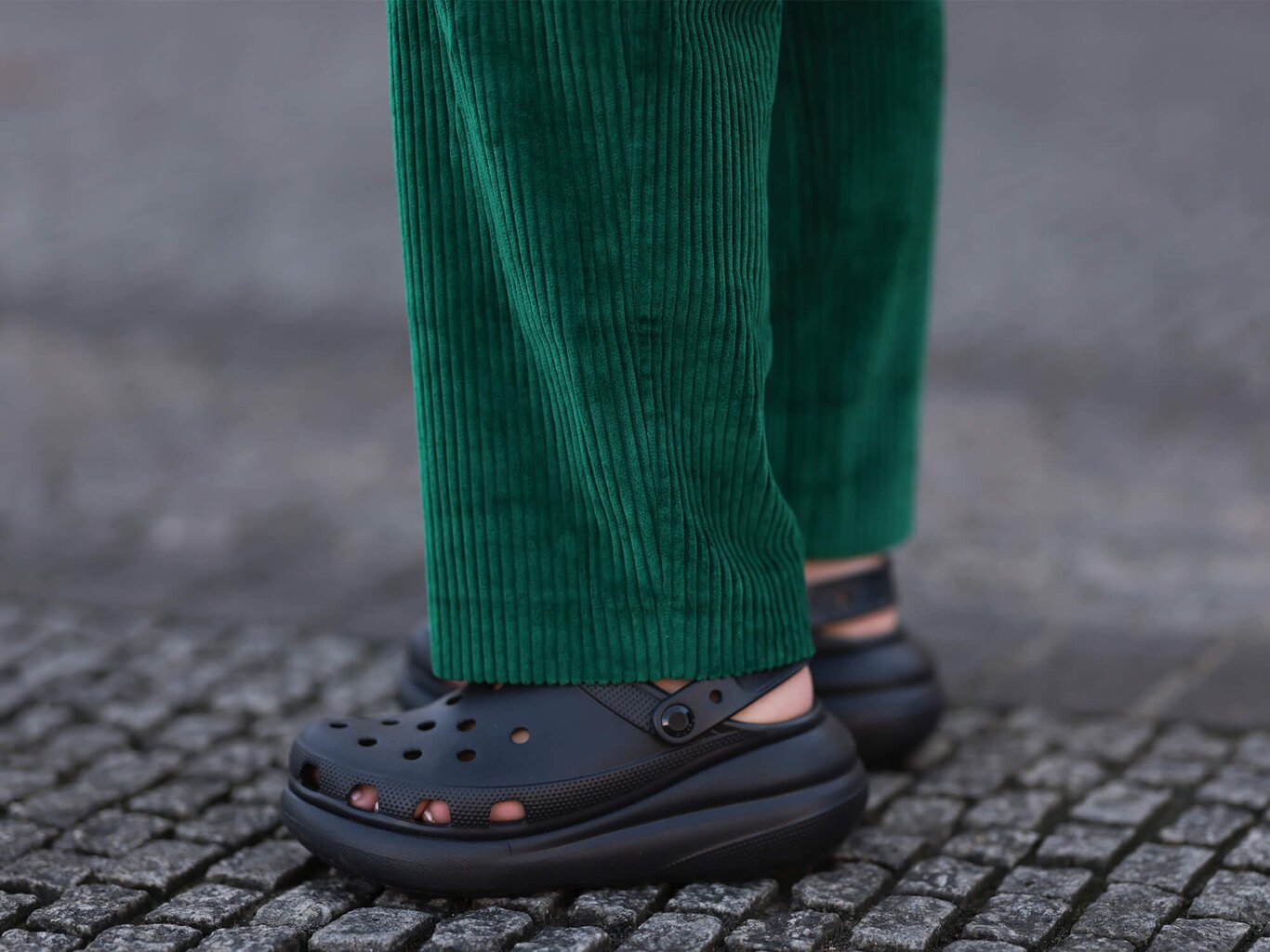 Black Friday Crocs bei Amazon über 50 Prozent günstiger