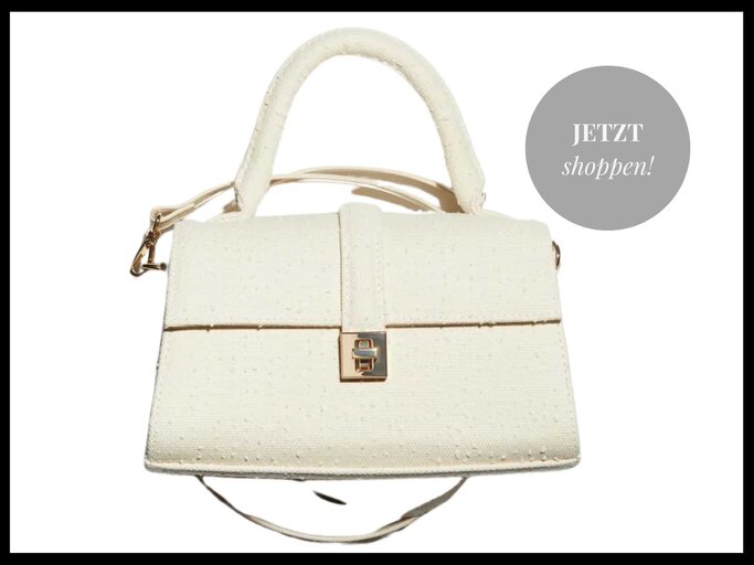 Weiße Crossybody-Tasche mit Textur von H&M | © H&M
