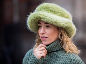 Sonia Lyson mit Muppet Hat | © gettyimages.de | Christian Vierig 