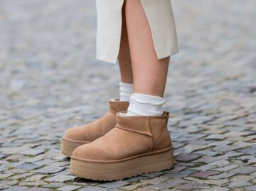 Nahaufnahme Mini Ugg Boots | © Getty Images/Christian Vierig