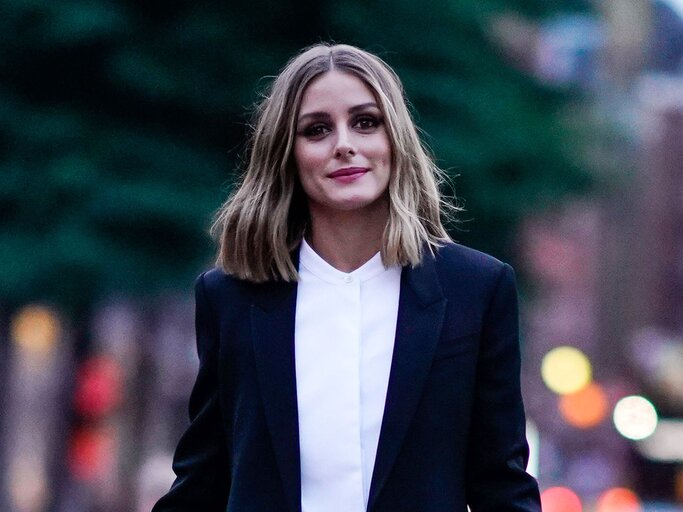 Olivia Palermo mit Longbob | © Getty Images | Edward Berthelot