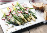 Spargel | © iStock | Silvia Jansen