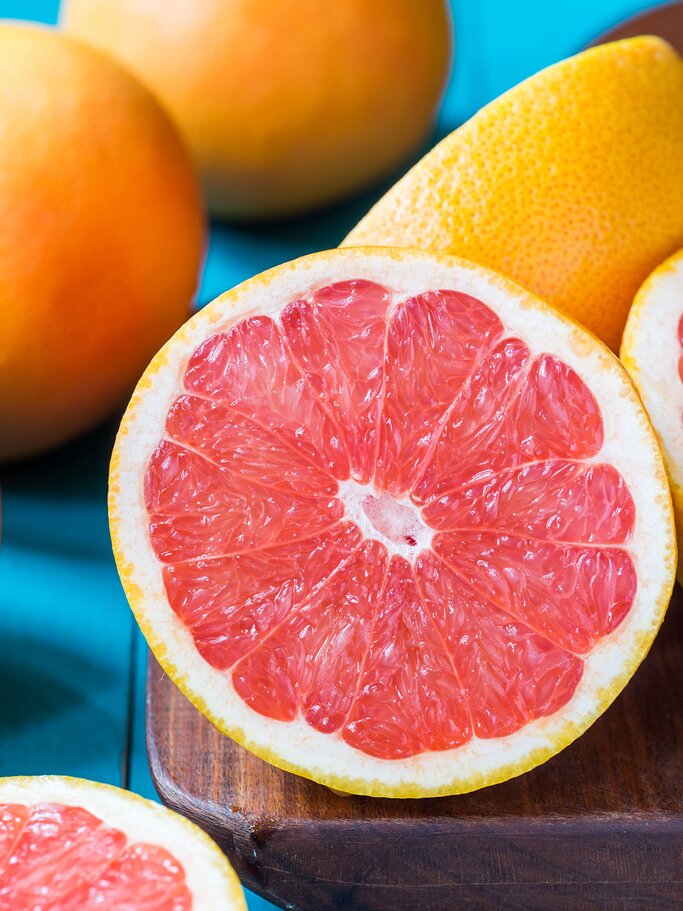 aufgeschnittene Grapefruit | © iStock | Sohadiszno