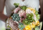 Brautstrauß in Pastellfarben | © iStock | segray