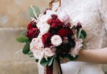 Brautstrauß aus Rosen | © iStock | beorm
