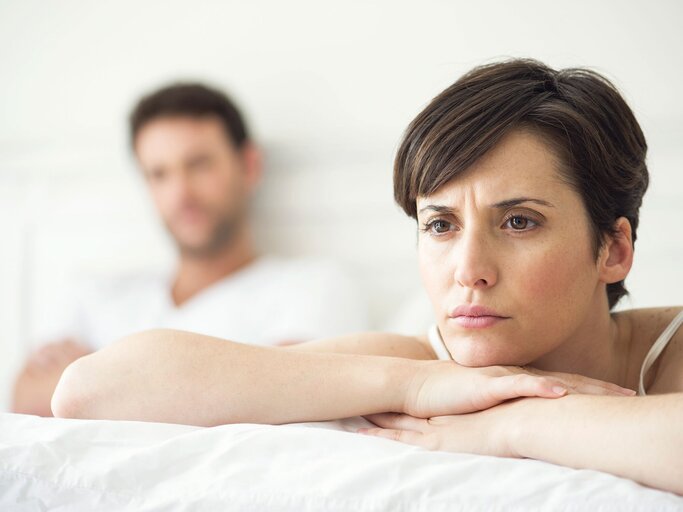 In puncto Eifersucht ticken Frauen und Männer unterschiedlich. | © gettyimages.de|PhotoAlto/Frederic Cirou