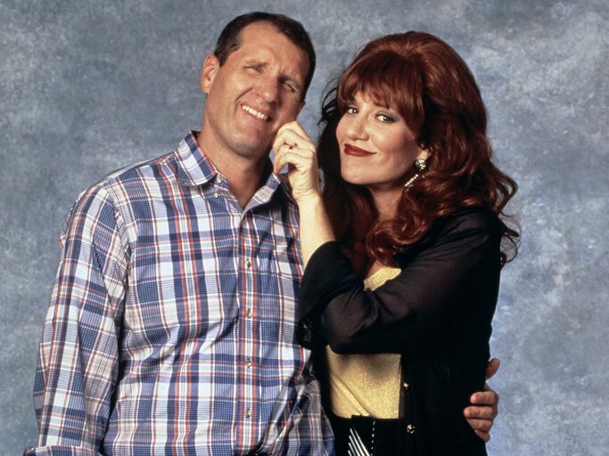 Portrait von Al Bundy und seiner Frau aus 'Eine schrecklich nette Familie' | ©  ddp images | United Archives