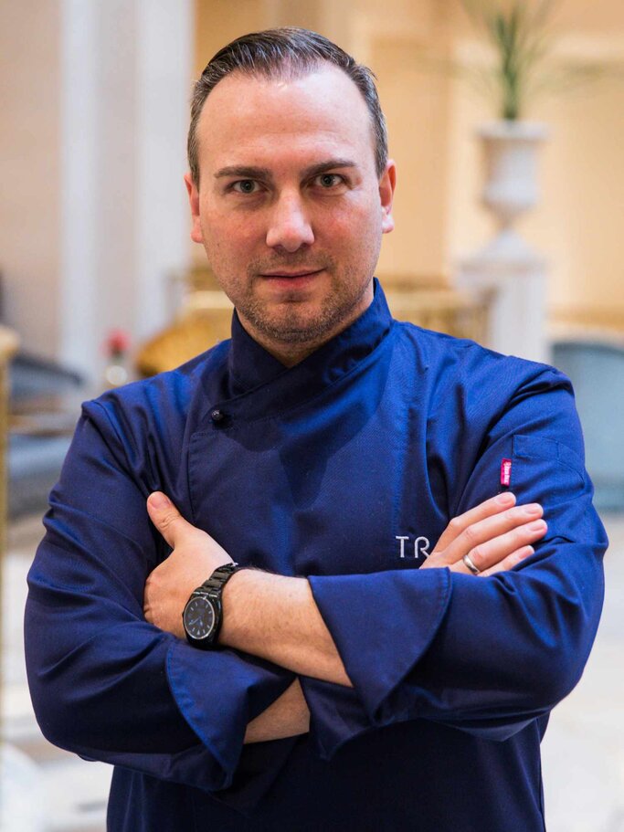 Tim Raue ist der neue Restauranttester bei RTL | © Getty Images/Mathis Wienand/Kontributor