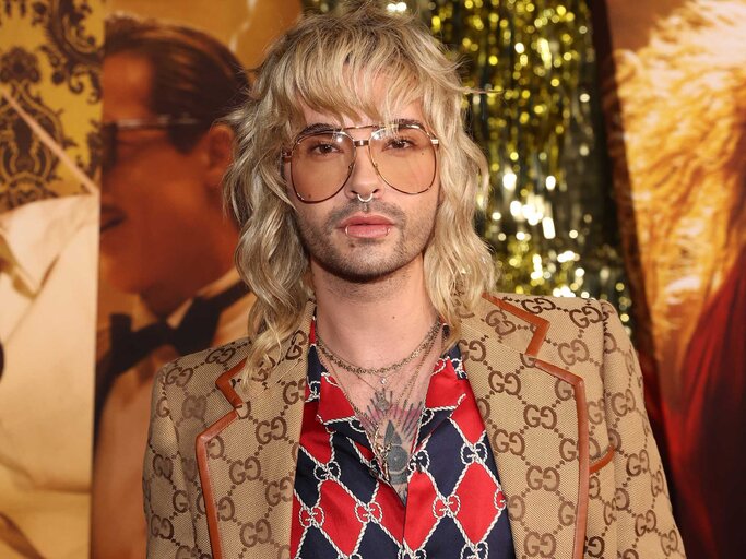 Bill Kaulitz auf dem Roten Teppich. | © Getty Images / Jesse Grant