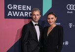 Stefanie Giesinger und Marcus Butler bei den Green Awards | © GettyImages/Sebastian Reuter