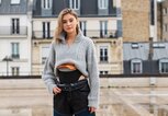 Stefanie Giesinger in Pulli, Jeans und Body | © GettyImages/Kirstin Sinclair