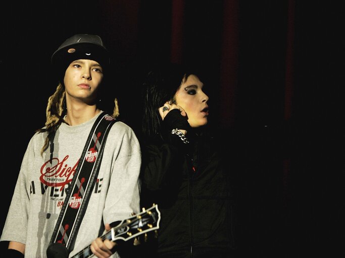 Tom und Bill Kaulitz früher bei Tokio Hotel | © GettyImages/Ralph Orlowski / Staff