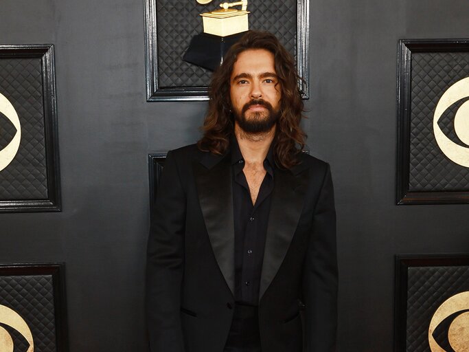 Tom Kaulitz bei den Grammy Awards | © GettyImages/Matt Winkelmeyer / Staff